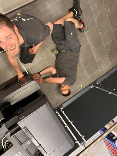 Qualifiziertes Montageteam für hochwertige Produkte