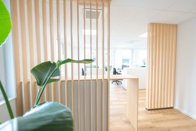 Die Gestaltung wirkt leicht, transparent und nahbar