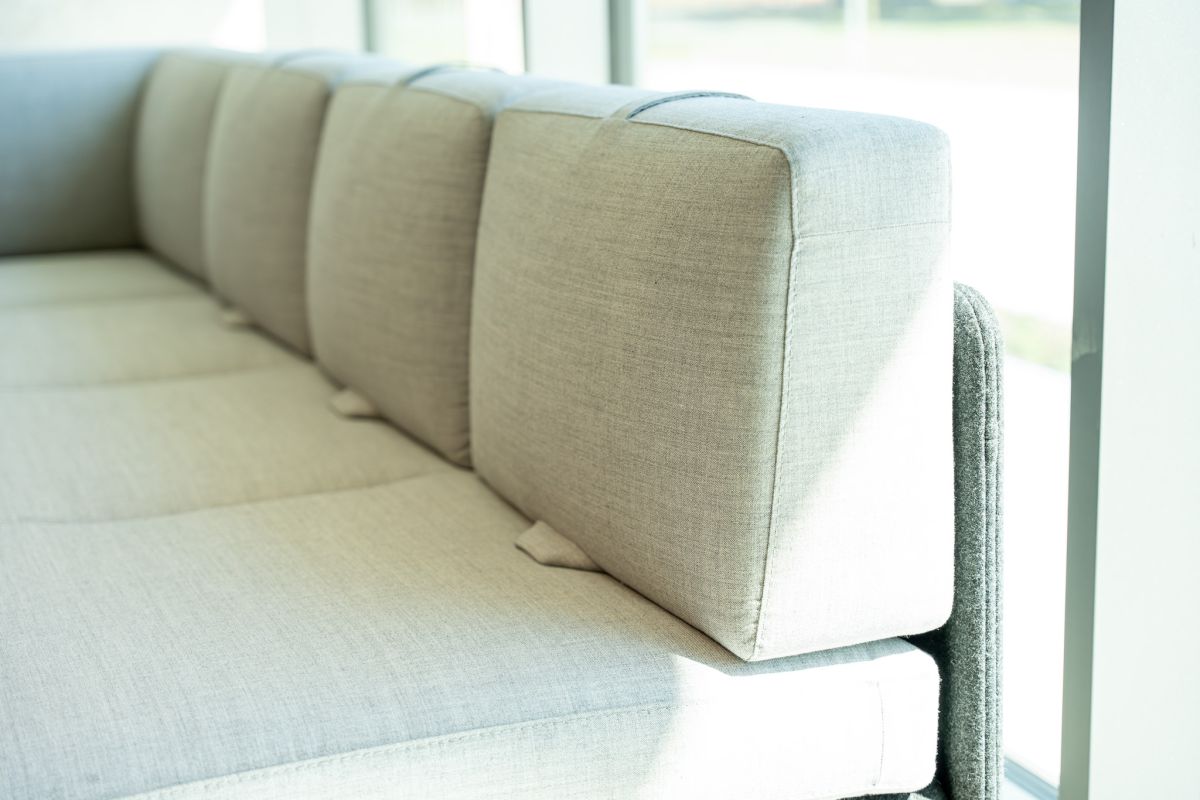 Modulares Loungeset mit grenzenlosen Gestaltungsspielraum